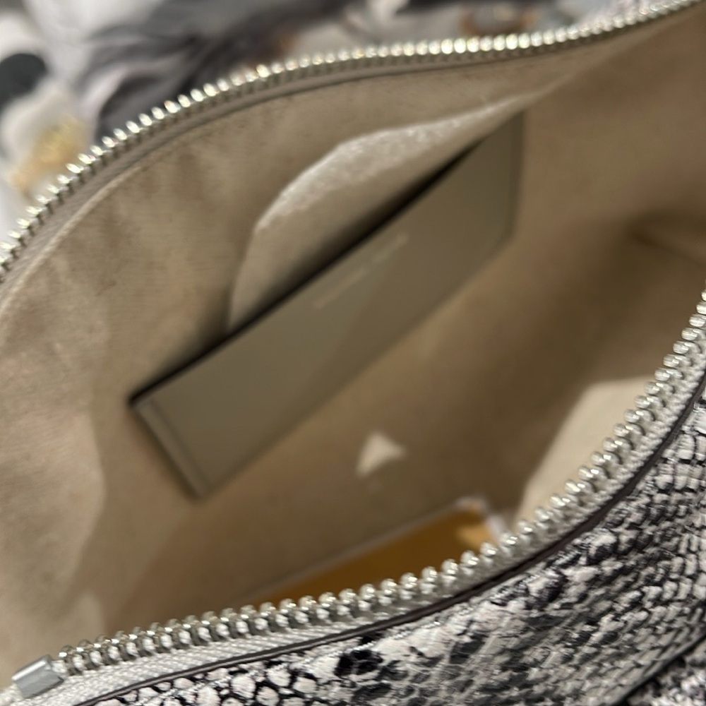 MICHAEL KORS Dakota Medium Snake Embossed Leather Pocket Shoulder Bag
ALUMINUM - Picture 7 of 16